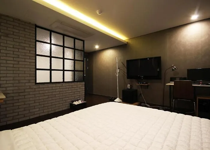 Motel Comma 3*