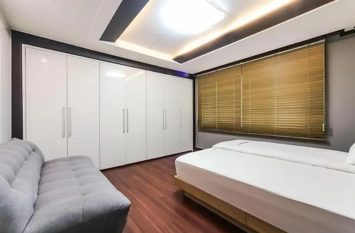 Motel Comma 3*